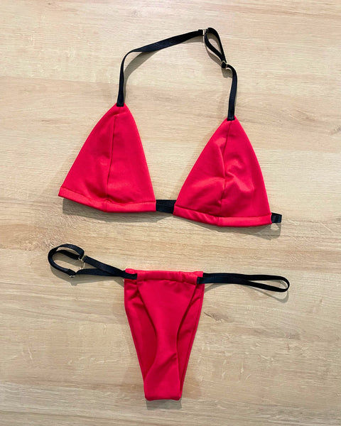 Biquíni de Fita Bronze Perfeito Vermelho