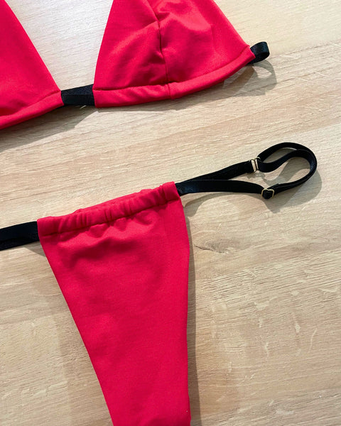 Biquíni de Fita Bronze Perfeito Vermelho
